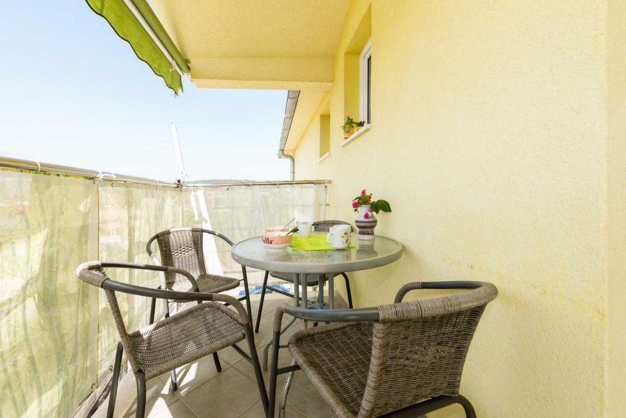 Apartments Petra โตรกีร์ ภายนอก รูปภาพ