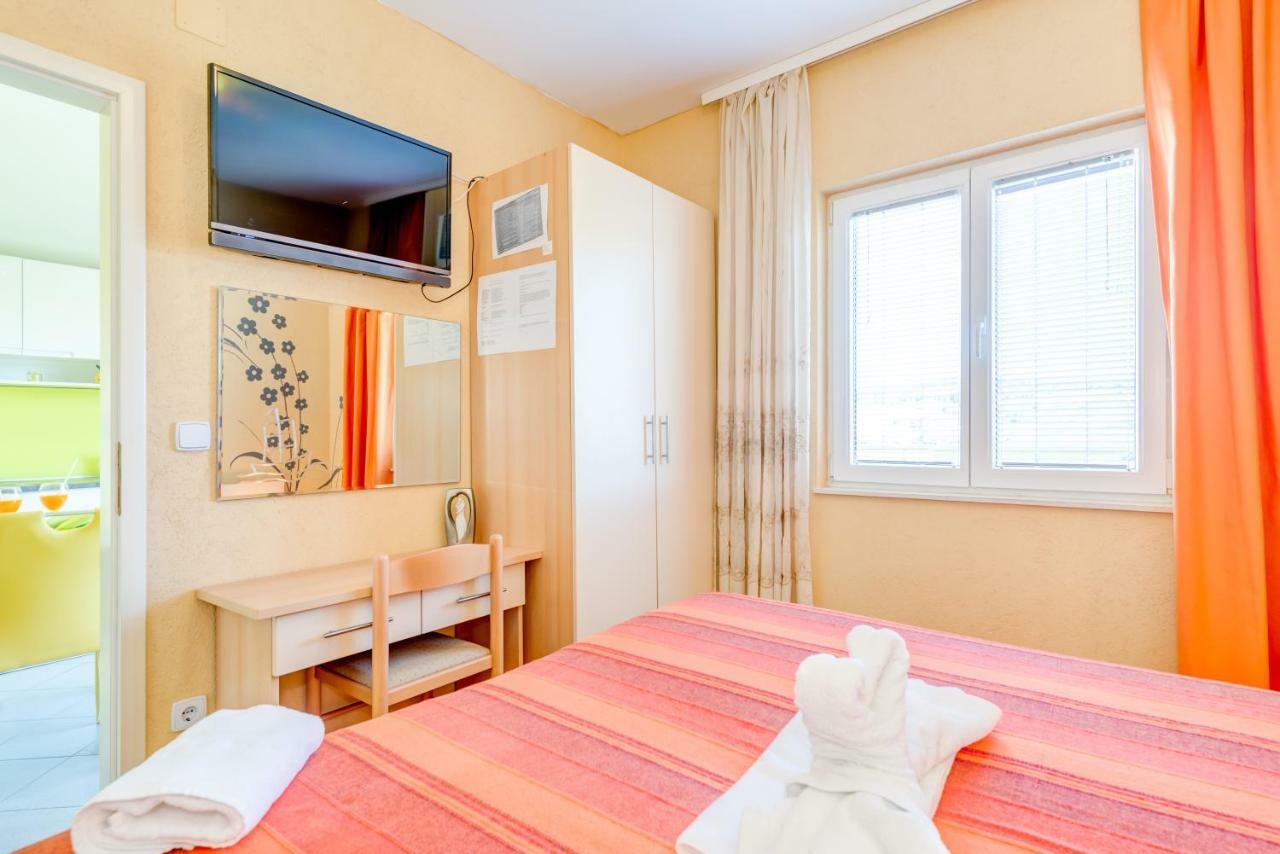 Apartments Petra โตรกีร์ ภายนอก รูปภาพ
